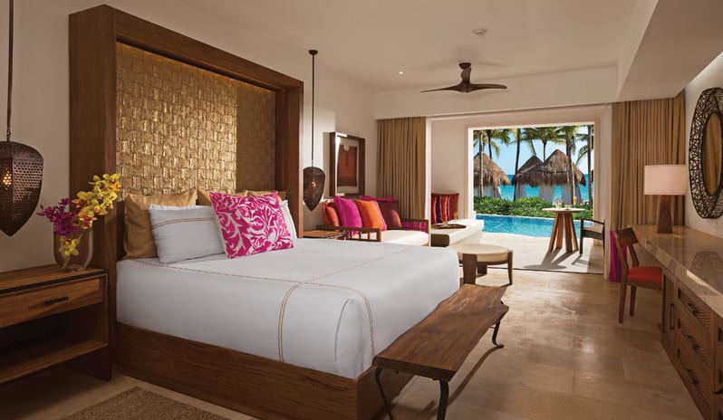 Secrets Akumal Riviera Maya - Ramance Master Suite Swim Out - Bedroom